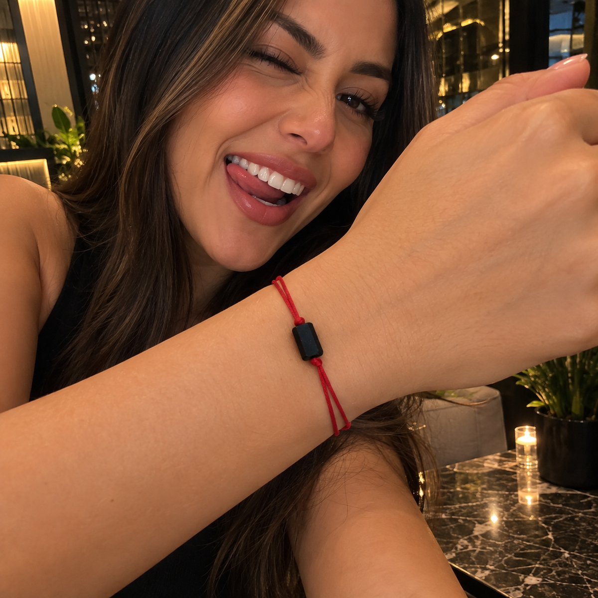 Pulsera Protección Turmalina Hilo Rojo