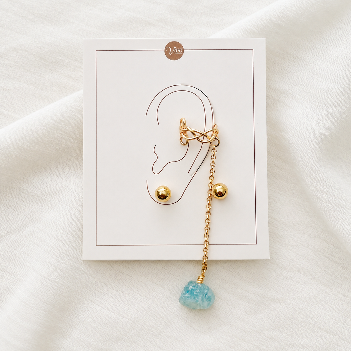 Earcuff Serenidad de aguamarina natural en su presentación