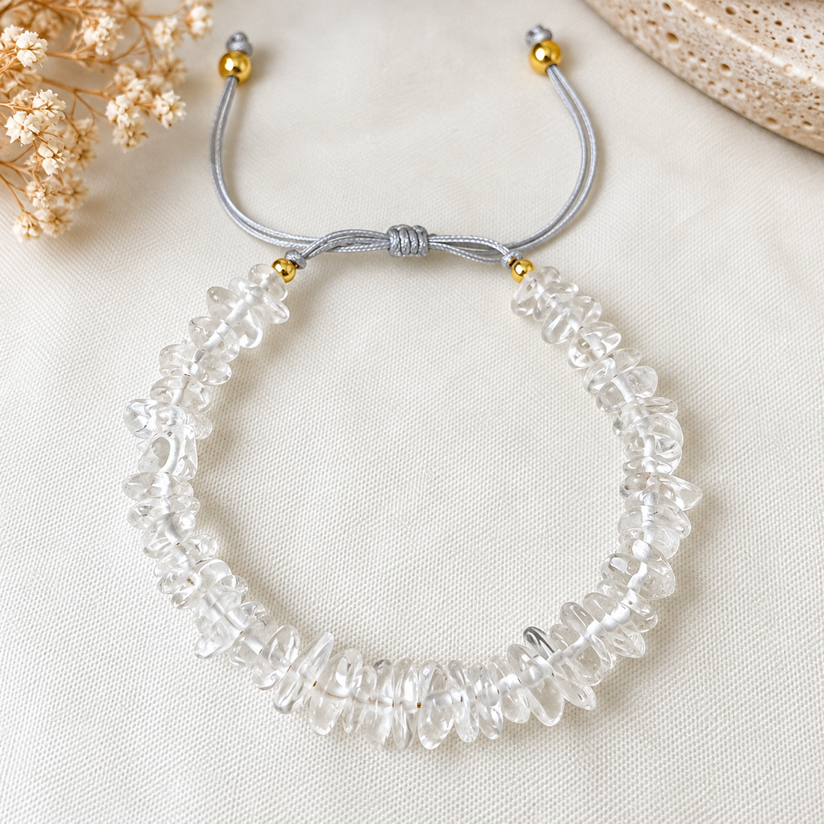 Pulsera de cuarzo cristal natural con cordón ajustable